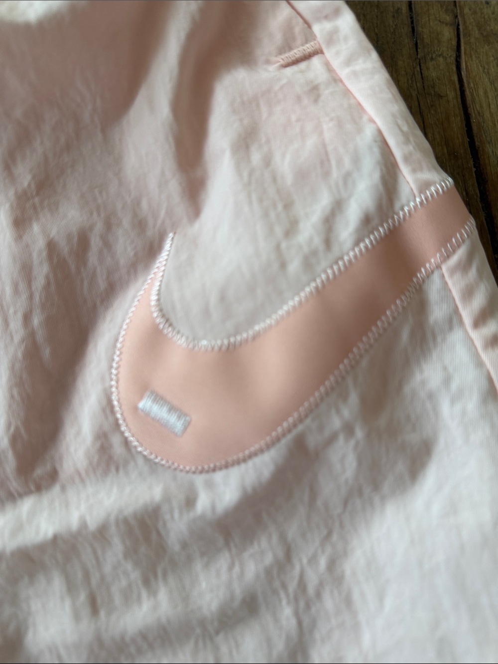 Nike Light Pink Women's Athletic Shorts Size Medium - Picture 6 of 7